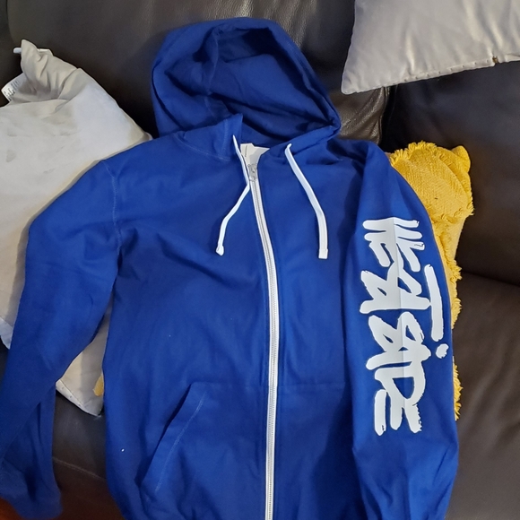 Custom Apparel - Picture 10 of 16